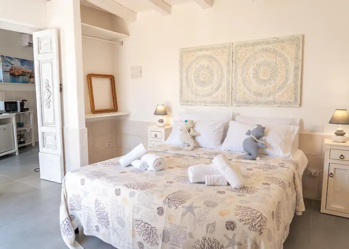 Niale - Luxury & Relax 게스트하우스 폴리나노 아마레