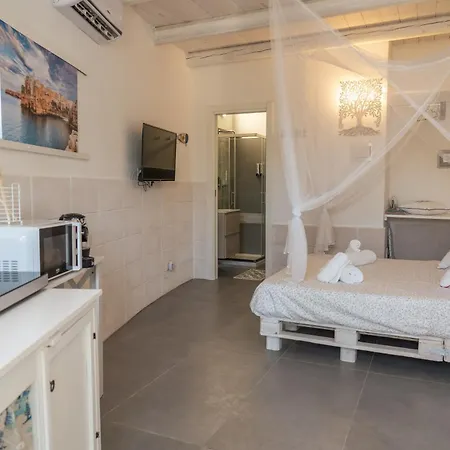 Niale - Luxury & Relax 4* ポリニャーノ・ア・マーレ